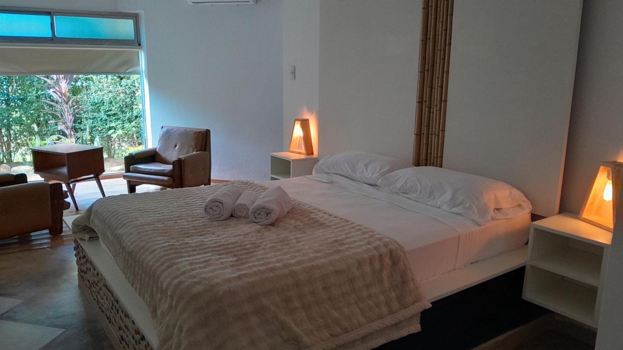 圣多美 Noah Housing旅舍 外观 照片